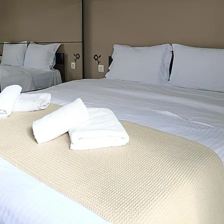 Panoramic View - 1 Bdr Penthouse - 300m From Metro Station Apartament